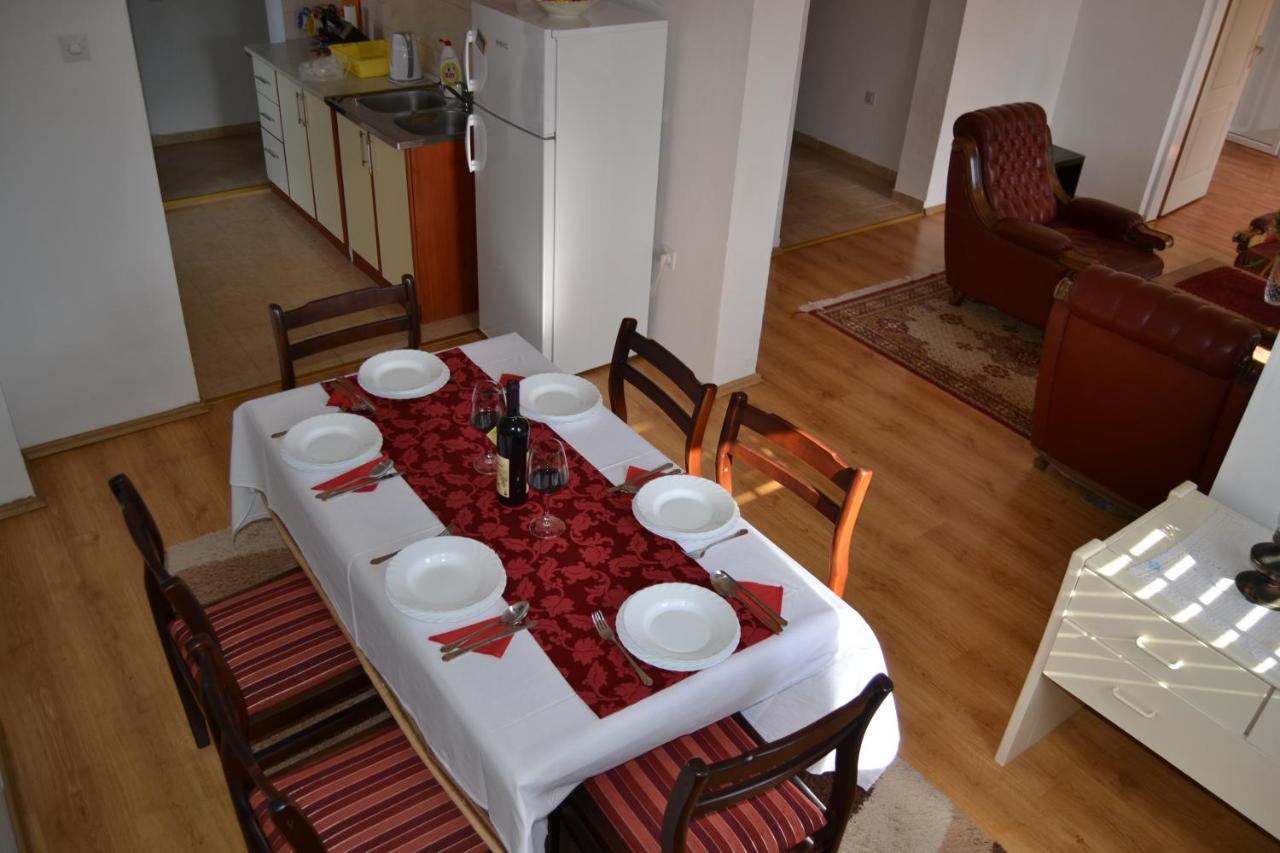 Apartments Dobrisa Котор Экстерьер фото