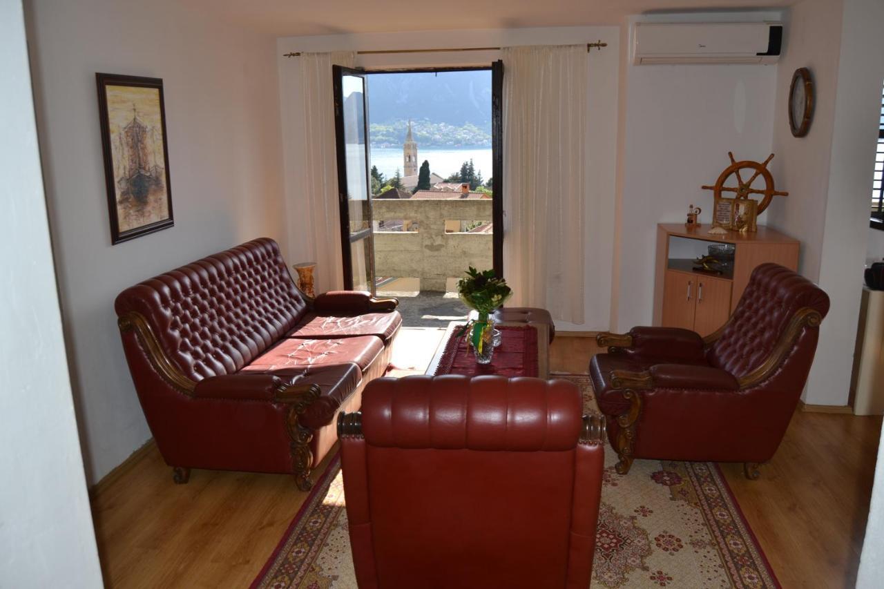 Apartments Dobrisa Котор Экстерьер фото