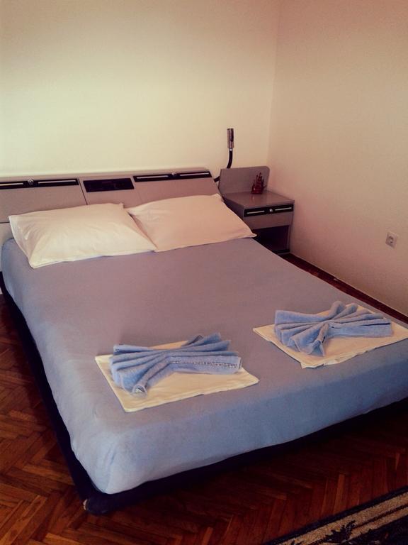 Apartments Dobrisa Котор Номер фото