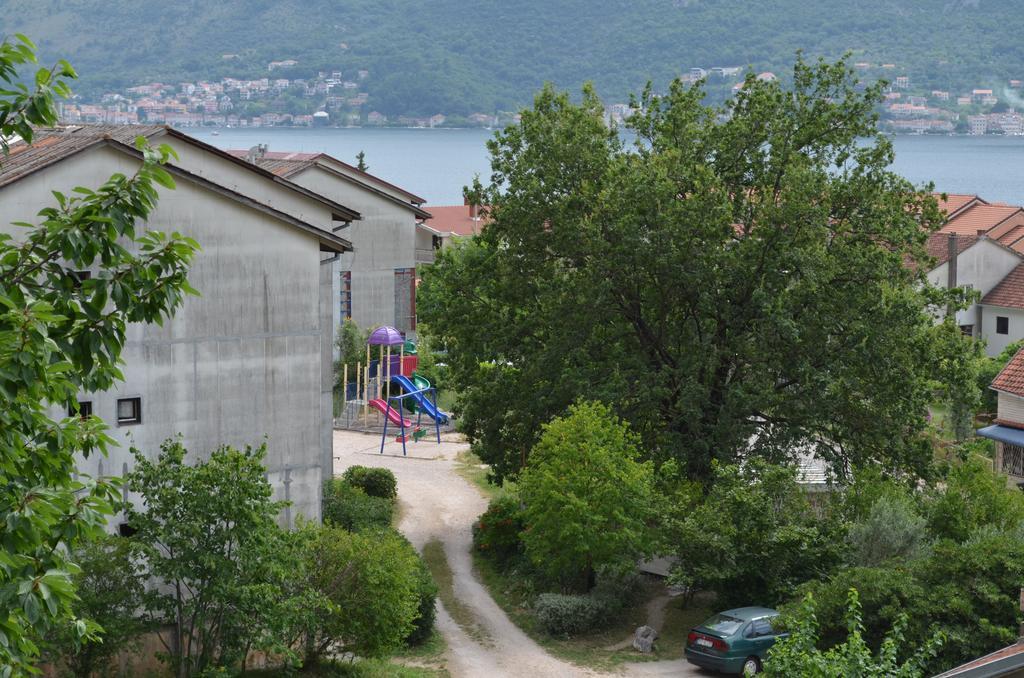 Apartments Dobrisa Котор Номер фото